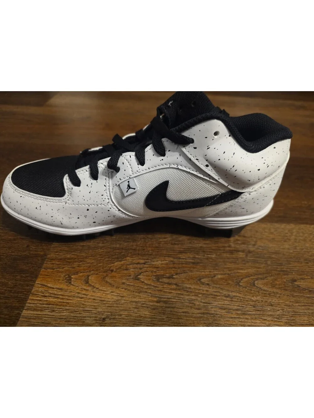 Size 10.5- Air Jordan Stadium 90 TD Cleat 'White Black' HQ0210 100 Men's